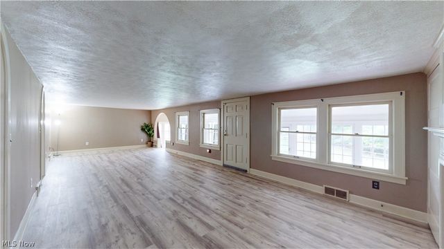 5873 Wadsworth Road, Medina, OH 44256