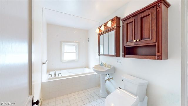 5873 Wadsworth Road, Medina, OH 44256