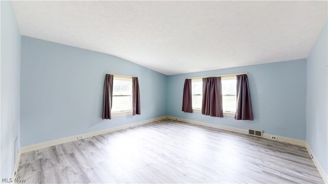 5873 Wadsworth Road, Medina, OH 44256