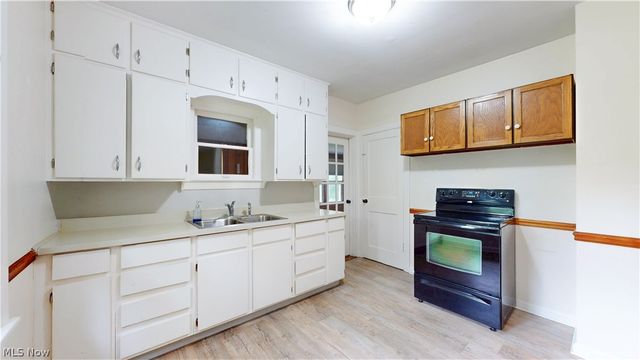 5873 Wadsworth Road, Medina, OH 44256