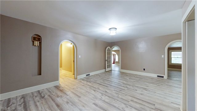 5873 Wadsworth Road, Medina, OH 44256