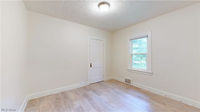 5873 Wadsworth Road, Medina, OH 44256