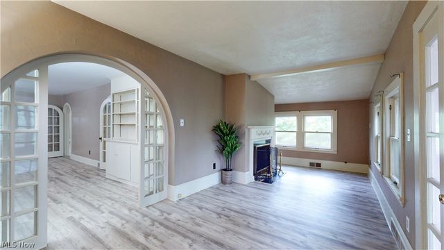5873 Wadsworth Road, Medina, OH 44256