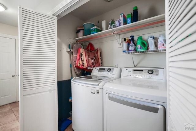 164 E Palmer Lake Dr, Pueblo West, CO 81007