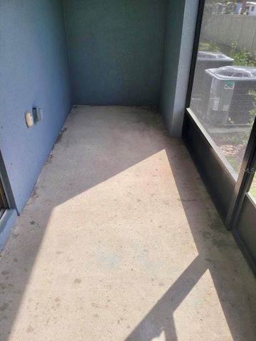 5122 FORUM BOULEVARD, Holiday, FL 34690
