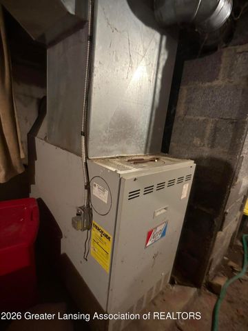 4015 N Grand River Avenue, Lansing, MI 48906