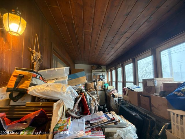 4015 N Grand River Avenue, Lansing, MI 48906