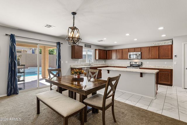 12136 W Cottontail Lane, Peoria, AZ 85383