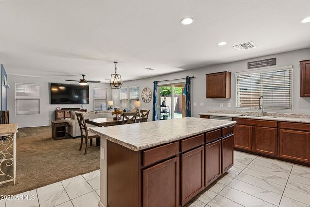 12136 W Cottontail Lane, Peoria, AZ 85383