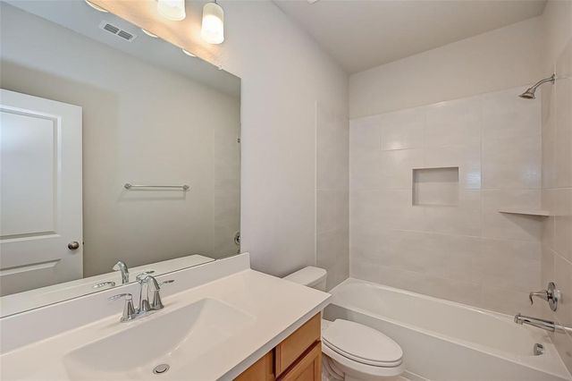 10738 Bridgeport Path Court, Missouri City, TX 77459