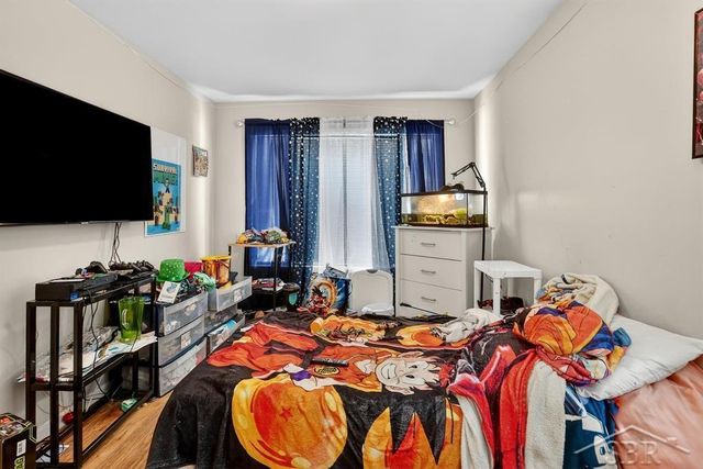 5801 Sturgeon Avenue, Midland, MI 48640