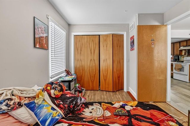 5801 Sturgeon Avenue, Midland, MI 48640