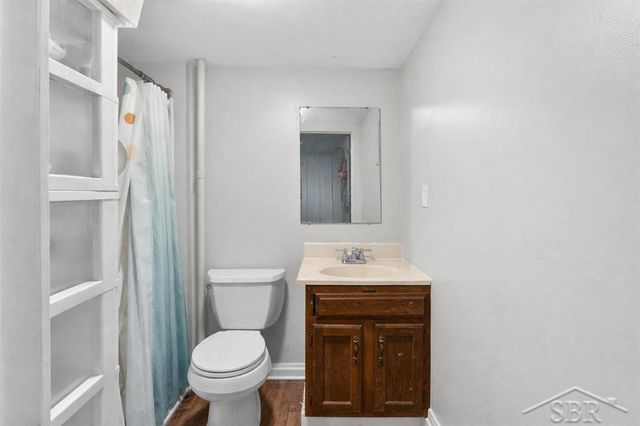 5801 Sturgeon Avenue, Midland, MI 48640