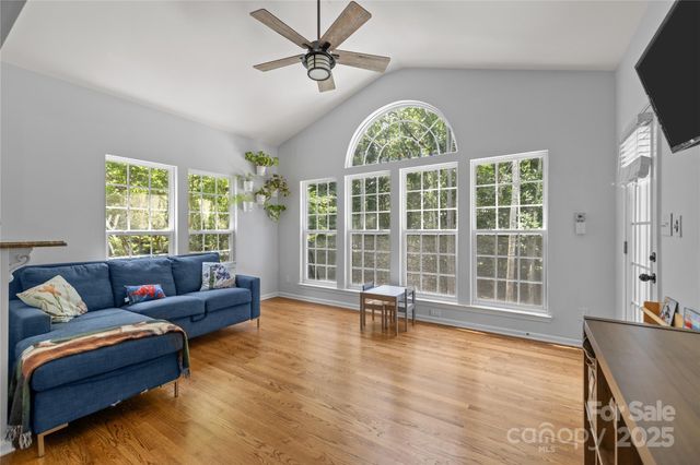 6800 Augustine Way, Charlotte, NC 28270