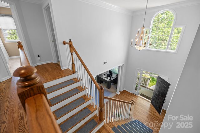 6800 Augustine Way, Charlotte, NC 28270