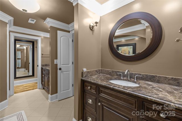 6800 Augustine Way, Charlotte, NC 28270