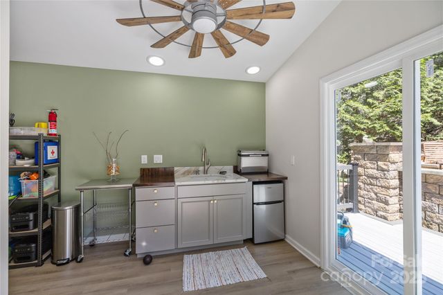 6800 Augustine Way, Charlotte, NC 28270