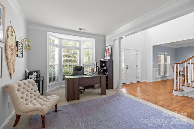 6800 Augustine Way, Charlotte, NC 28270