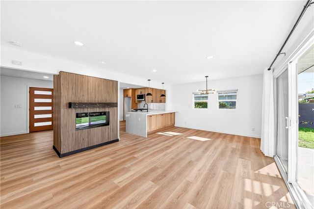 15011 La Mesa, La Mirada, CA 90638