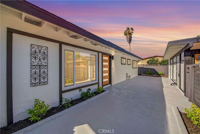 15011 La Mesa, La Mirada, CA 90638