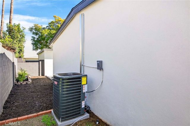 15011 La Mesa, La Mirada, CA 90638