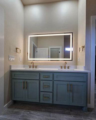 217 N Morgan Drive, Moore, OK 73160