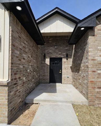 217 N Morgan Drive, Moore, OK 73160