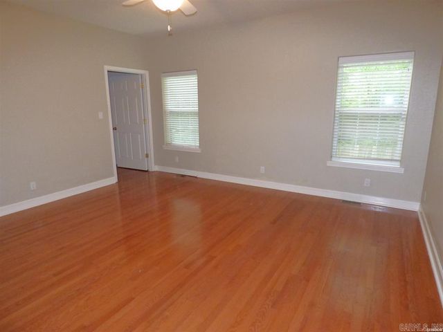 322 Fox Run Circle, Hot Springs, AR 71901