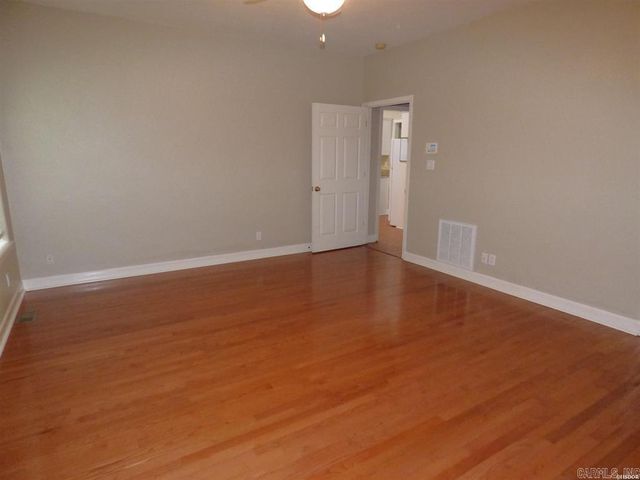 322 Fox Run Circle, Hot Springs, AR 71901