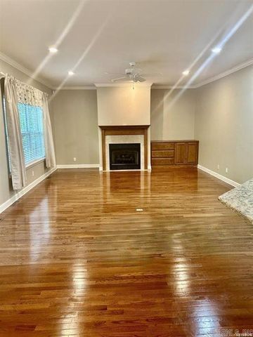 322 Fox Run Circle, Hot Springs, AR 71901