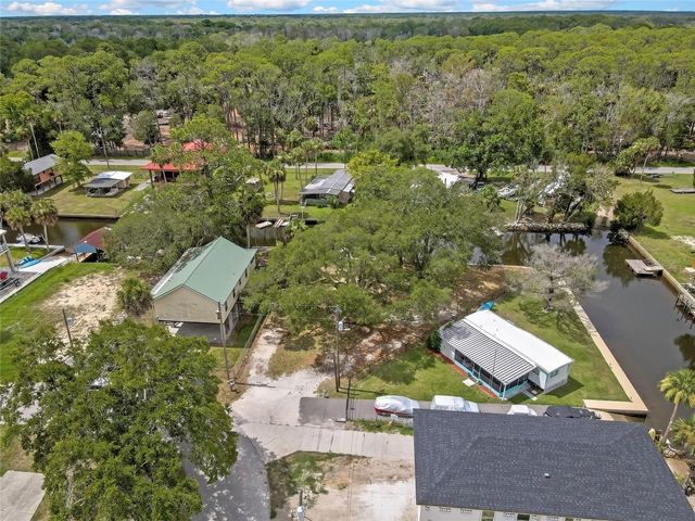 6134 ISLAND DRIVE, Weeki Wachee, FL 34607