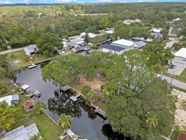 6134 ISLAND DRIVE, Weeki Wachee, FL 34607