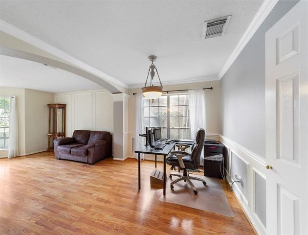 25719 Bearborough Drive, Spring, TX 77386