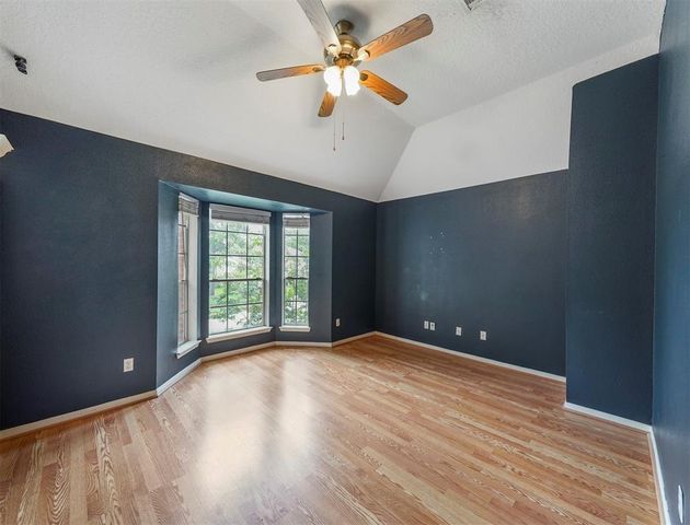 25719 Bearborough Drive, Spring, TX 77386