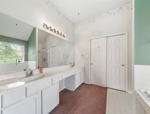 25719 Bearborough Drive, Spring, TX 77386