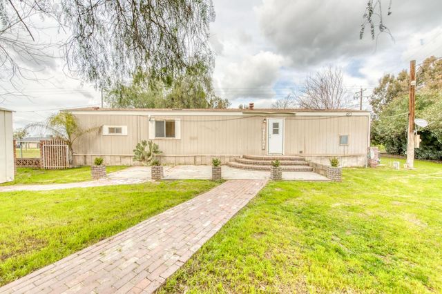 16036 S Del Rey Avenue, Kingsburg, CA 93631
