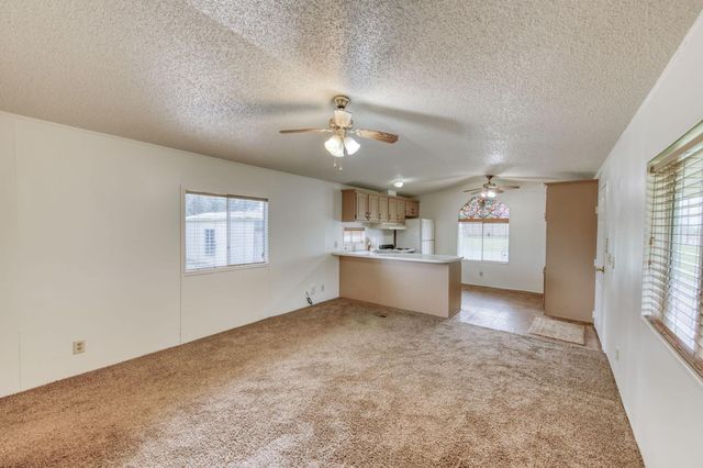 16036 S Del Rey Avenue, Kingsburg, CA 93631