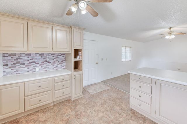 16036 S Del Rey Avenue, Kingsburg, CA 93631