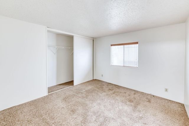 16036 S Del Rey Avenue, Kingsburg, CA 93631