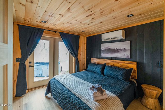 3843 Heavens View Lane, Sevierville, TN 37876