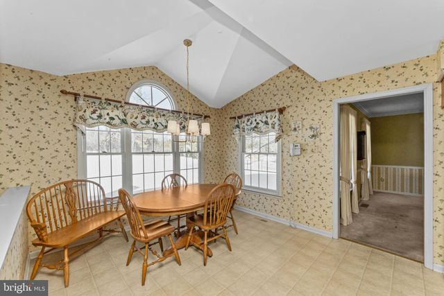 2220 LOCUST DR, Lansdale, PA 19446