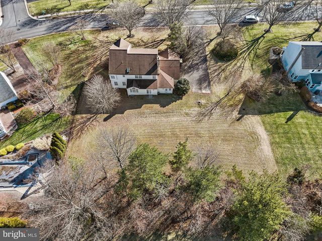 2220 LOCUST DR, Lansdale, PA 19446