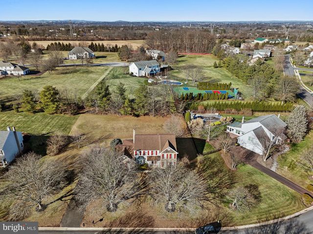 2220 LOCUST DR, Lansdale, PA 19446