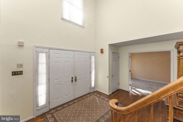 2220 LOCUST DR, Lansdale, PA 19446