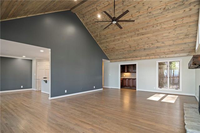 40 Sanderlin Mountain Drive, Jasper, GA 30143