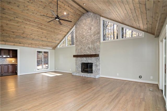 40 Sanderlin Mountain Drive, Jasper, GA 30143