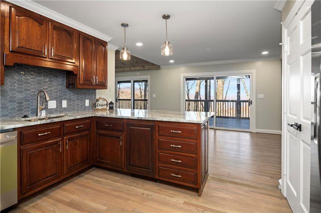 40 Sanderlin Mountain Drive, Jasper, GA 30143