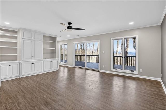 40 Sanderlin Mountain Drive, Jasper, GA 30143