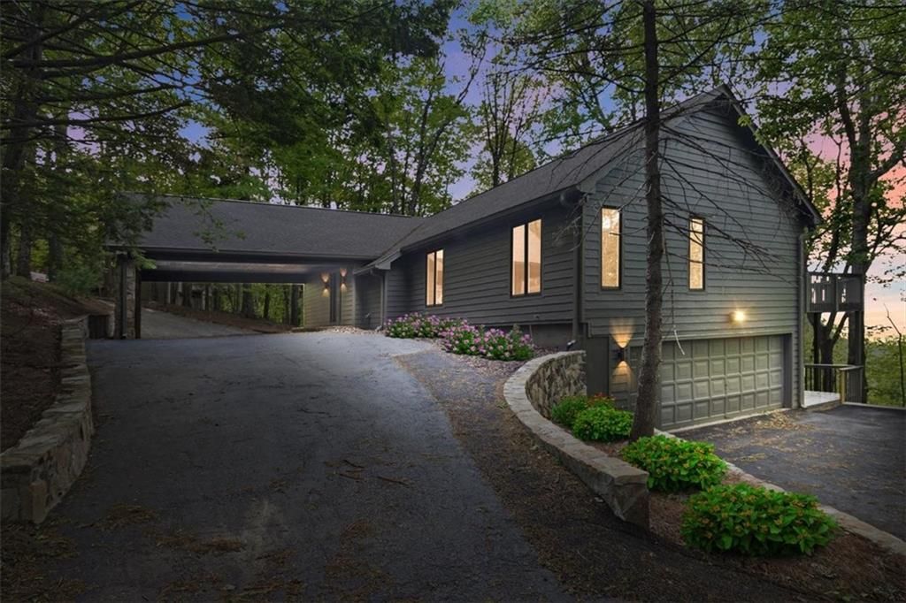 40 Sanderlin Mountain Drive, Jasper, GA 30143