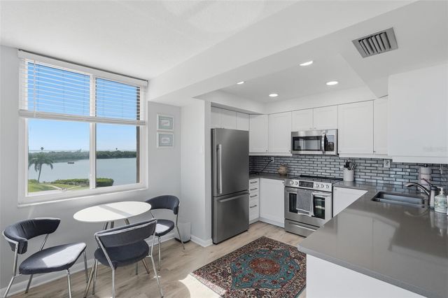 6357 BAHIA DEL MAR BOULEVARD 406, St Petersburg, FL 33715